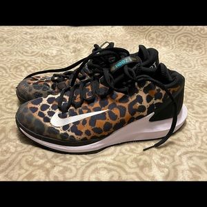 NEW NikeCourt Air Zoom Zero Women’s Tennis Shoe